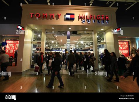 tommy hilfiger canada online outlet.